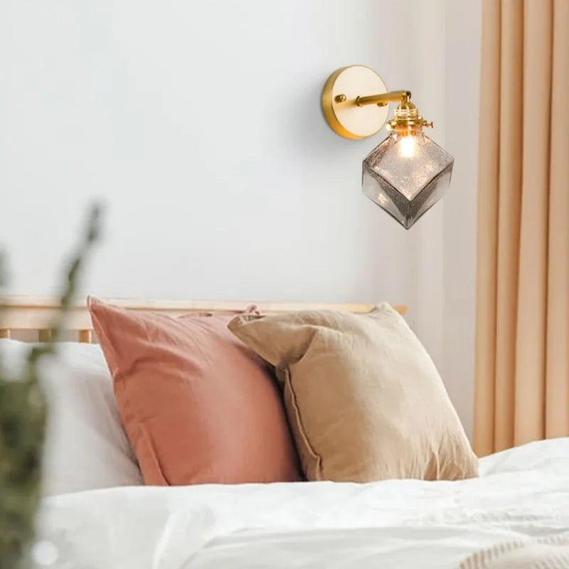 DecorBites™ مصباح حائط زجاجي رمادي بتقنية LED لغرفة النوم وغرفة المعيشة، تصميم علوي حديث، مصباح نحاسي عصري