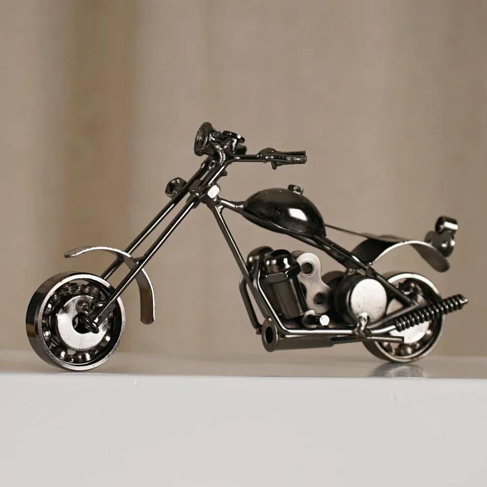 DecorBites™ 14cm Retro Motorcycle Model Metal Figurine Home Decor & Toy