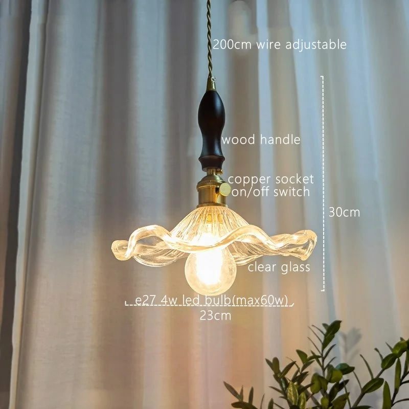ثريا معلقة ليد زجاجية خضراء على الطراز الياباني من DecorBites™ لديكور المنزل