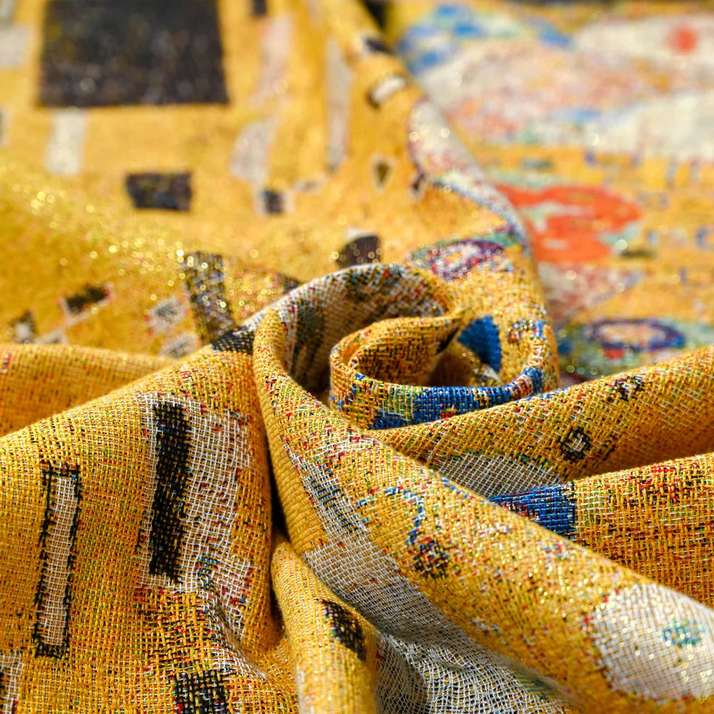 بطانية DecorBites™ Gustav Klimt The Kiss بنقشة فنية من نسيج القطن