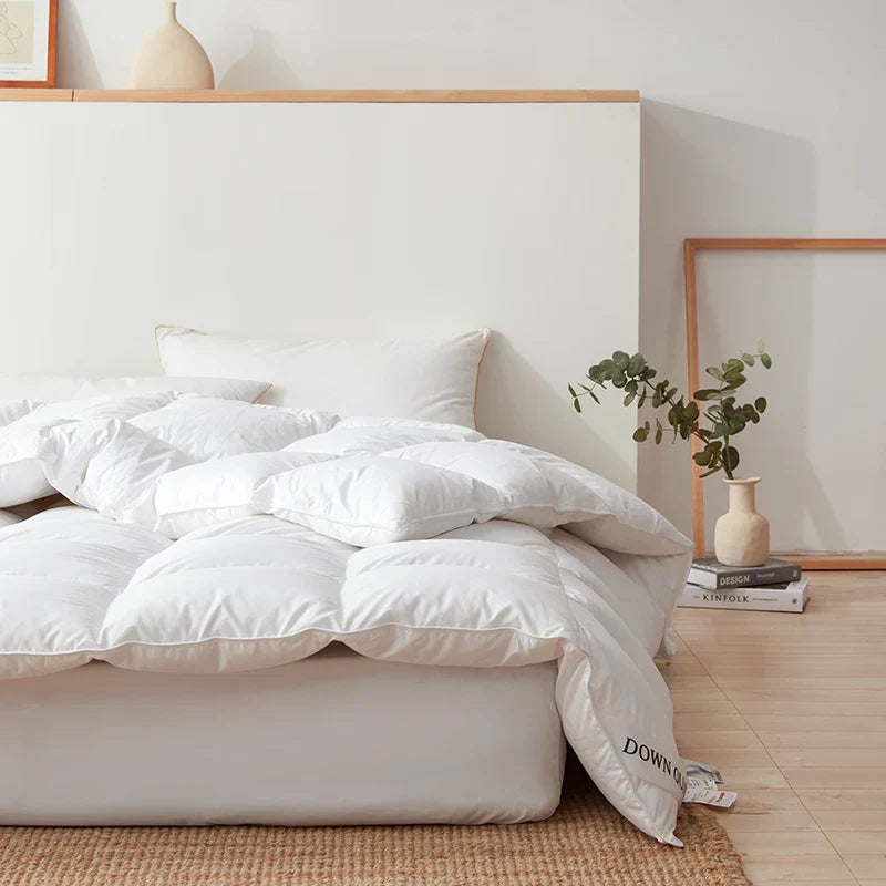 لحاف ريش أوز أبيض فاخر من القطن DecorBites™، غطاء سرير فنادق 5 نجوم