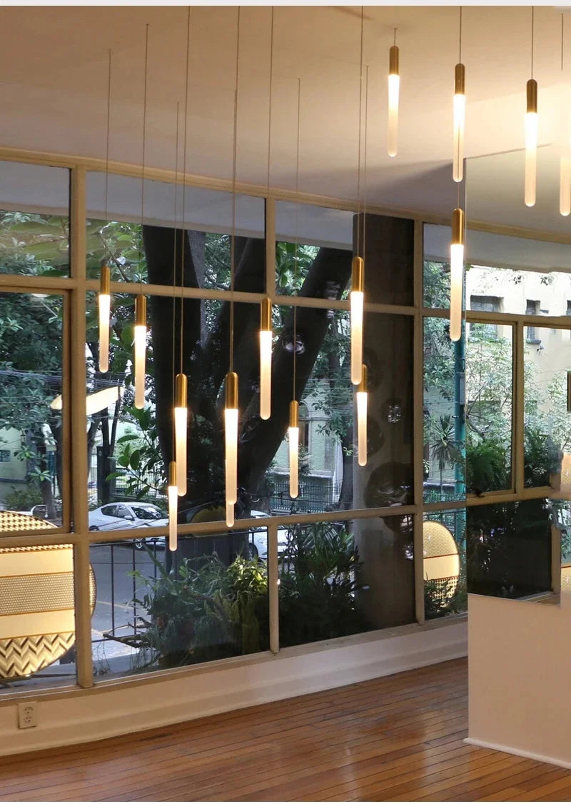 DecorBites™ ثريا LED: مصباح سقف متدلي عصري للدرج والمطبخ لتزيين المنزل