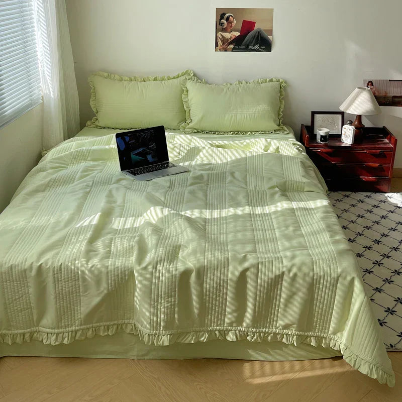 DecorBites™ مفرش سرير صيفي من الدانتيل الكوري بتصميم أميرة مكشكش - طقم مفروشات من 3 قطع