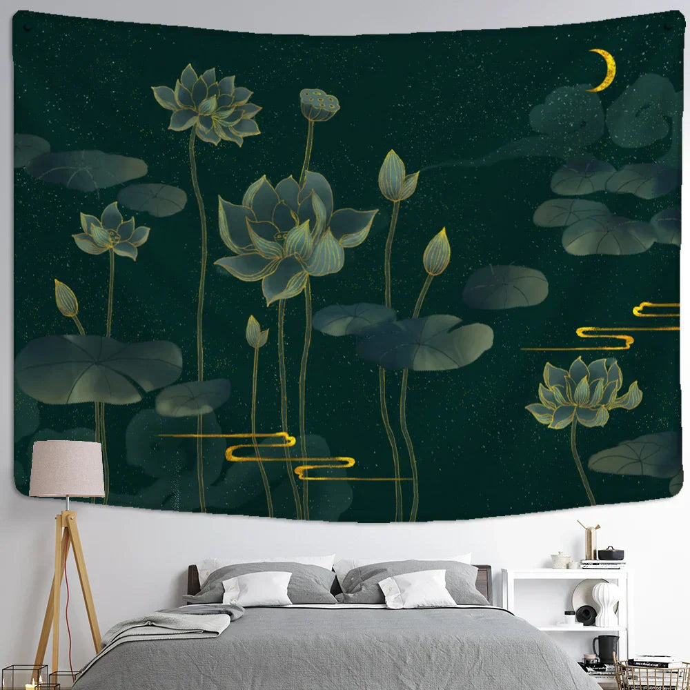DecorBites™ نسيج معلق على الحائط بزخرفة أسماك الكوي وزهور اللوتس - ديكور منزلي بلمسة بوهيمية