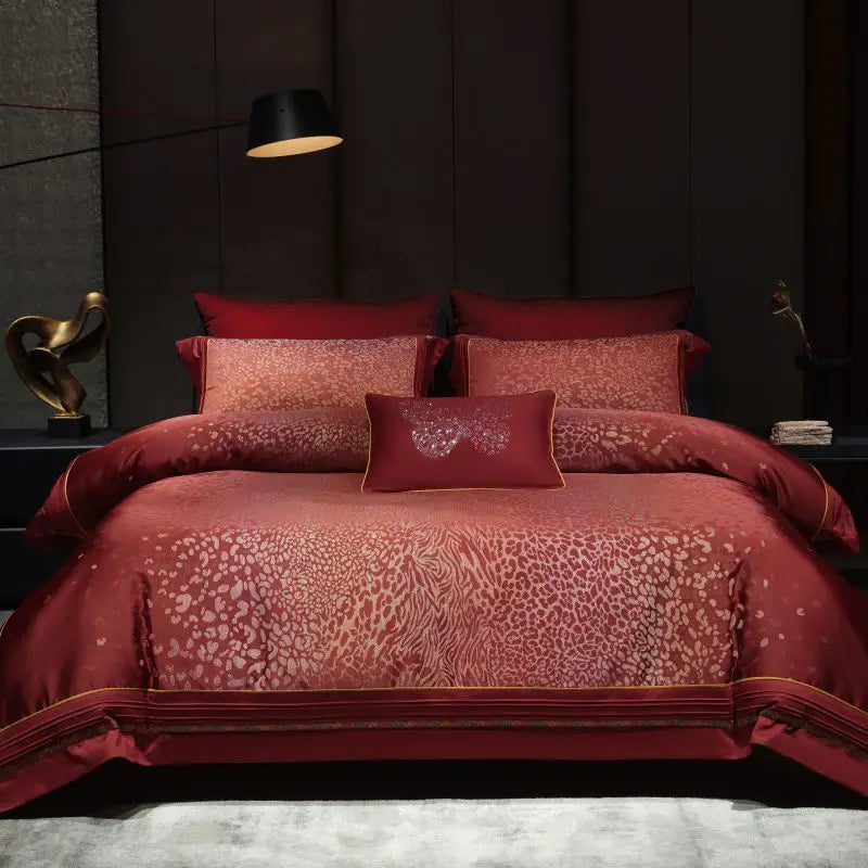 طقم مفروشات DecorBites™ بطبعة جلد الفهد جاكار 1000 خيط قطن مصري