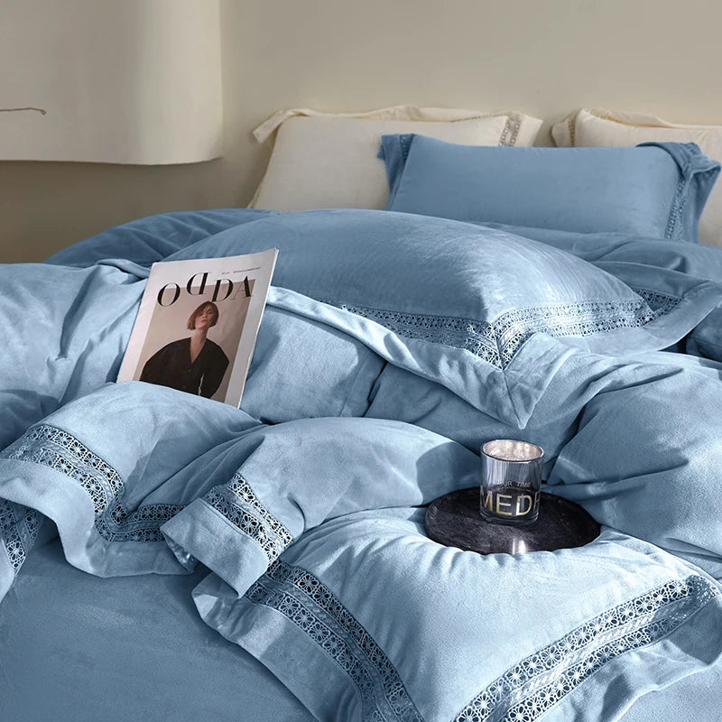 DecorBites™ Cozy Velvet Lace Bedding Set: Duvet Cover, Sheet, Pillowcases - 4Pcs Warm & Stylish