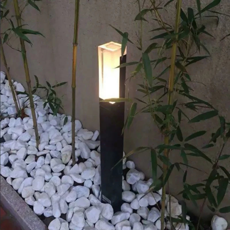 مصابيح LED للحدائق والساحات من DecorBites™ للمنازل والفلل والحدائق والمناظر الطبيعية