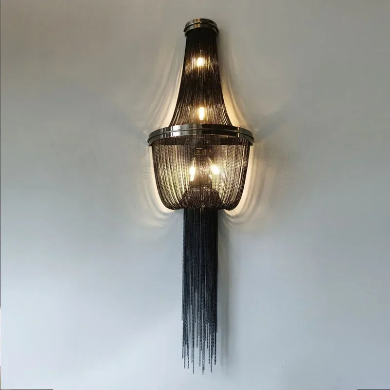 DecorBites™ مصباح حائط LED بسلسلة ألومنيوم للممرات وغرف النوم - ذهبي/فضي