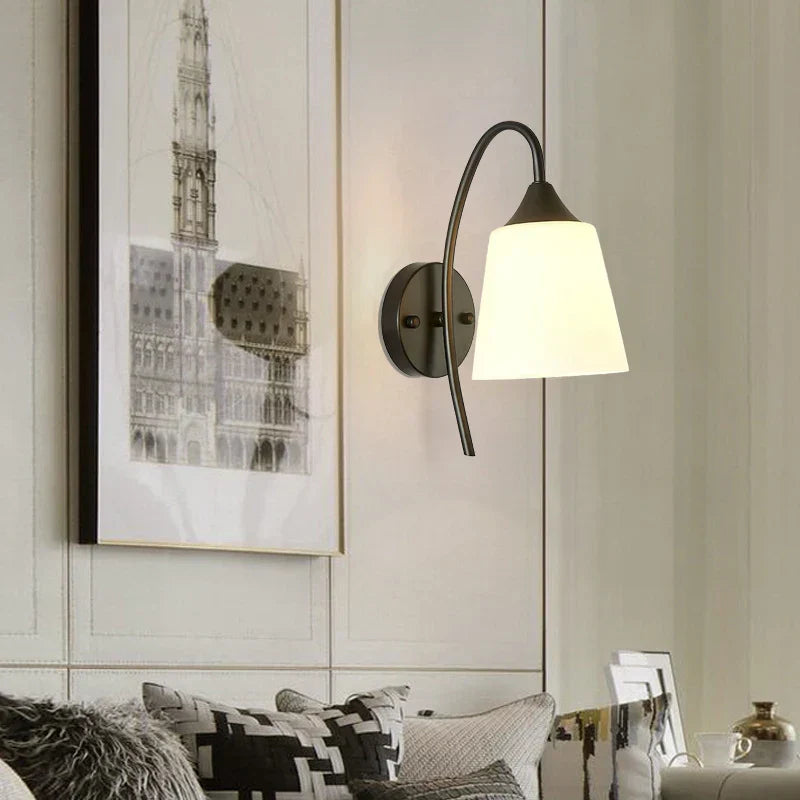 أباليك حائط زجاجية ذهبية DecorBites™ لغرف النوم، للفنادق، وغرف المعيشة، والممرات، والسلالم