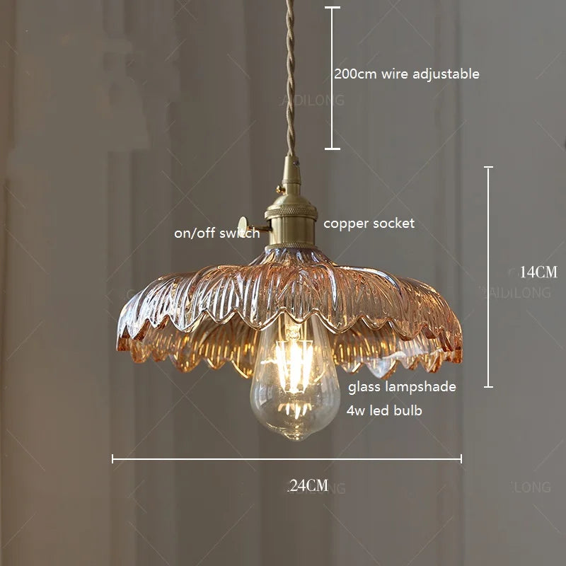 مصباح قلادة DecorBites™ LED زجاجي أخضر بمقبض خشبي نحاسي لديكور المنزل الاسكندنافي الحديث