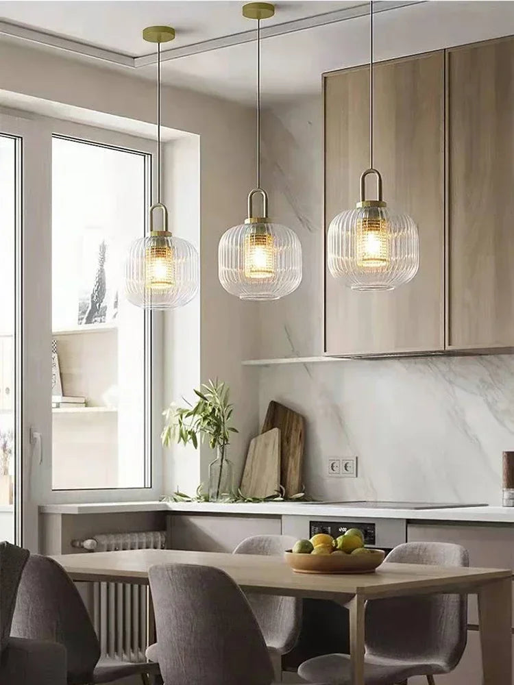 فوانيس زجاجية معلقة بخطوط إضاءة LED من DecorBites™ لديكور منزلي أنيق داخلي