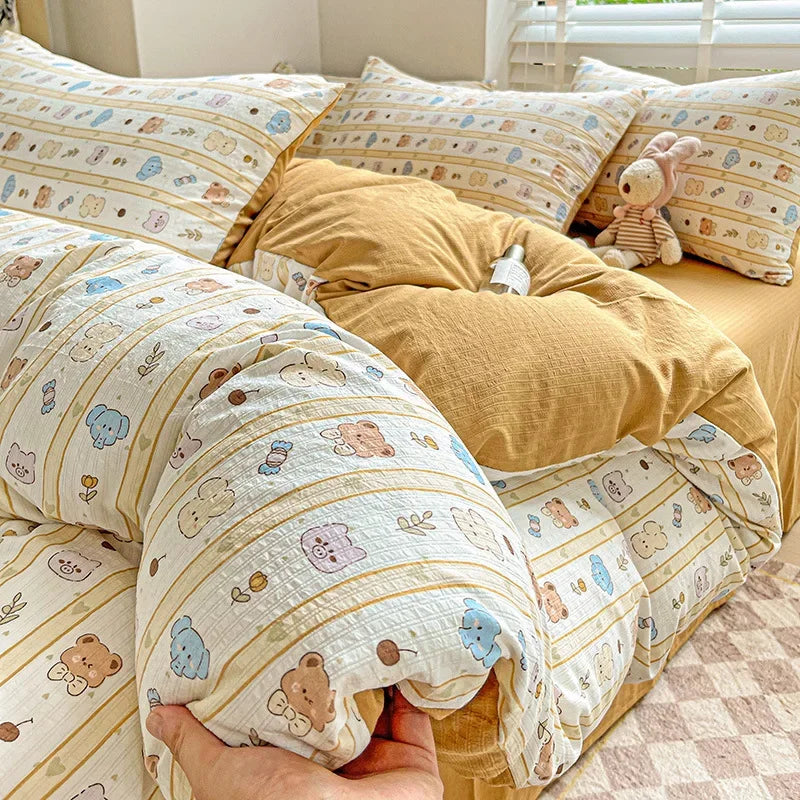 DecorBites™ Cotton Flower Printed Comforter Set: Breathable Double-Layer Yarn, Soft Bedding for Girls