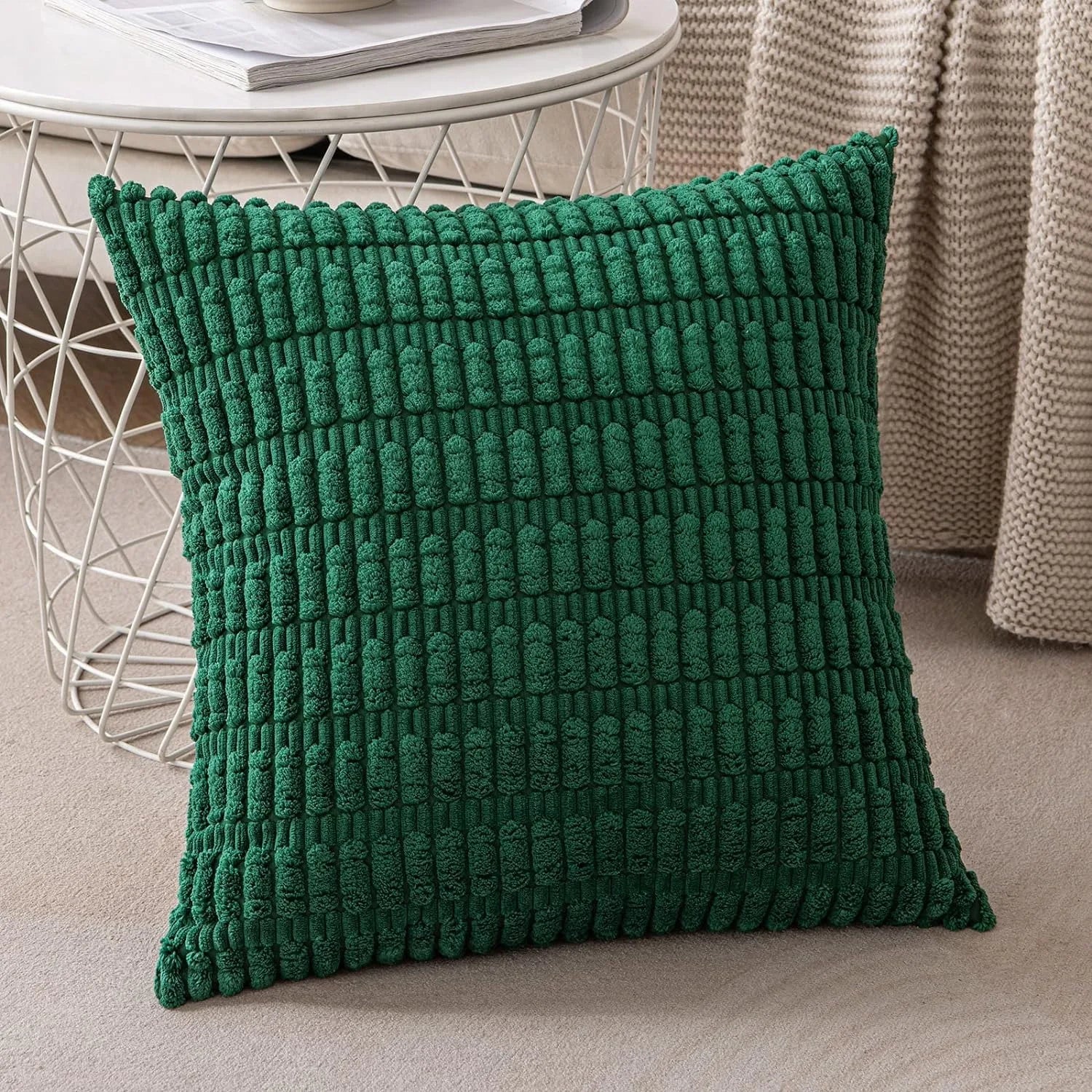 غطاء وسادة DecorBites™ مخطط من نسيج الكوردروي 18×18 بوصة، غطاء وسادة فاخر لغرفة المعيشة