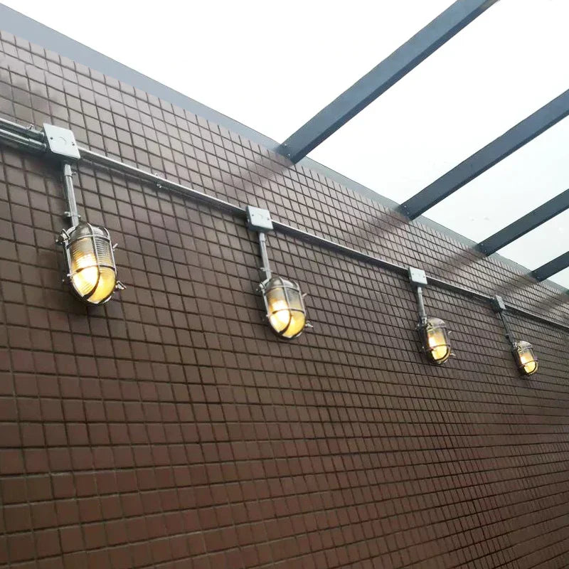 DecorBites™ مصباح حائط صناعي خارجي مقاوم للماء LED للفناء والحديقة والشرفة
