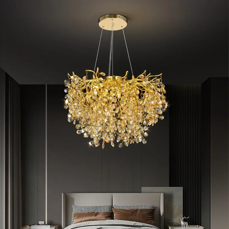 ثريا سقف كريستالية LED ذهبية من DecorBites™ بتصميم تشعبات - إضاءة فاخرة لغرفة المعيشة