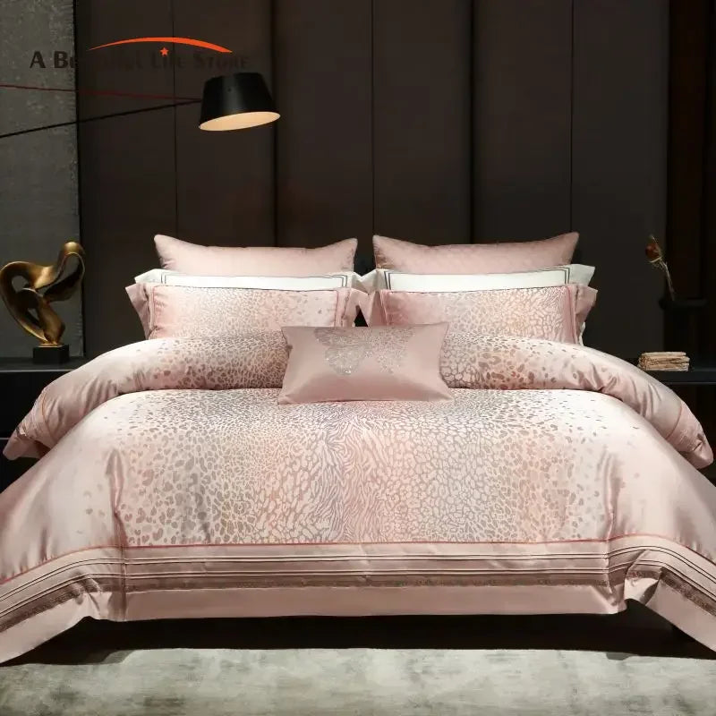 طقم مفروشات DecorBites™ بطبعة جلد الفهد جاكار 1000 خيط قطن مصري