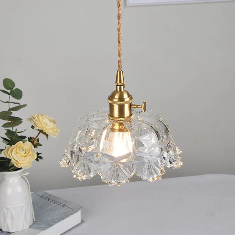 مصابيح تعليق DecorBites™ Brass Glass LED: مصباح إسكندنافي عصري معلق لديكور المنزل