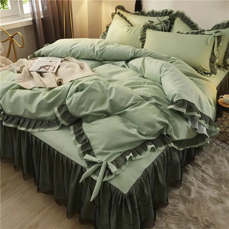 طقم غطاء سرير كوري من DecorBites™ بحواف مكشكشة - طقم فراش سادة ولطيف على البشرة