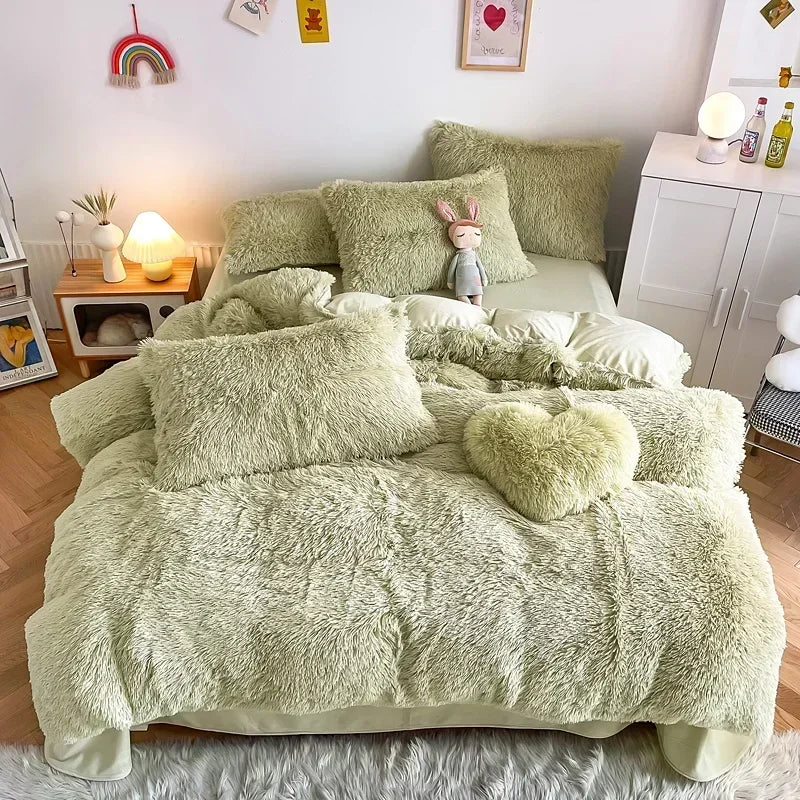 DecorBites™ Fluffy Faux Fur Bedding Set: Duvet Cover, Sheet, Pillowcase - Soft & Warm