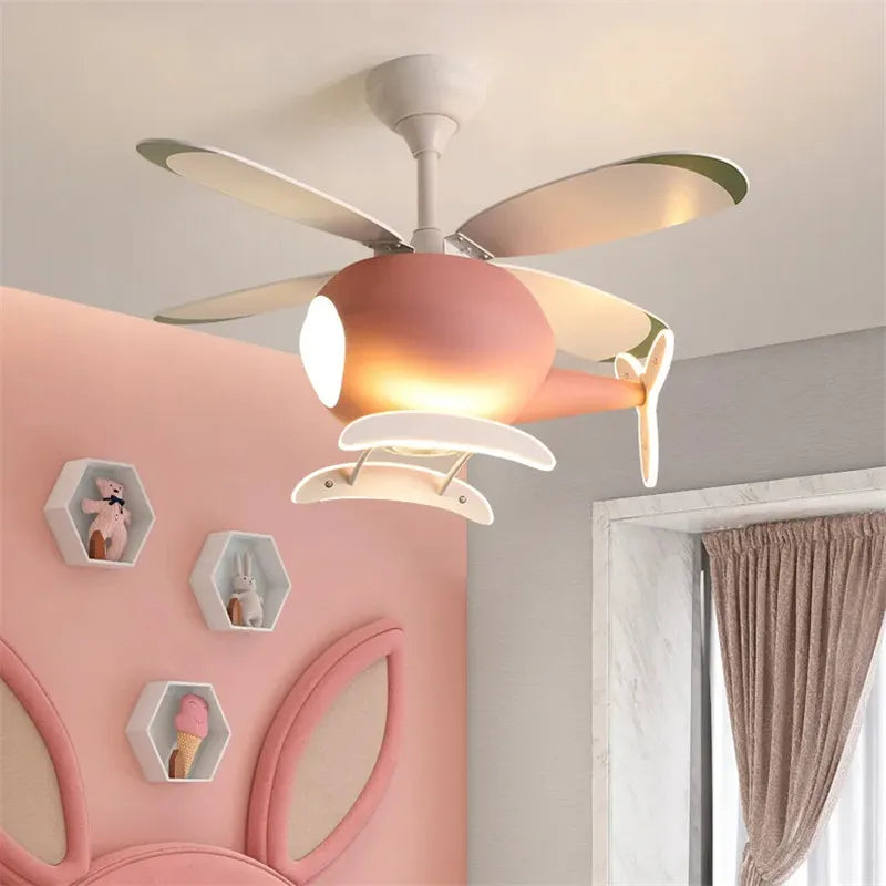 مراوح سقف هليكوبتر DecorBites™ مزودة بثريات: مصباح ديكور إسكندنافي إبداعي لغرفة الأطفال