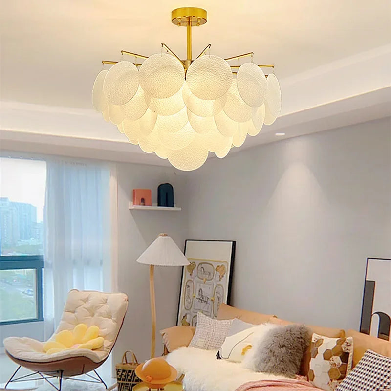 DecorBites™ ثريا زجاجية أنيقة: إضاءة كريستالية فاخرة على الطراز الفرنسي، ديكور رومانسي لغرفة النوم وغرفة المعيشة