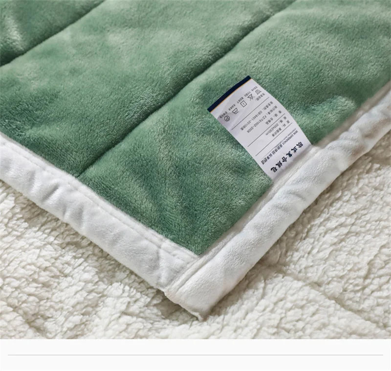 DecorBites™ Cozy Coral Fleece Double Blanket for Beds - Super Soft Plush Quilt