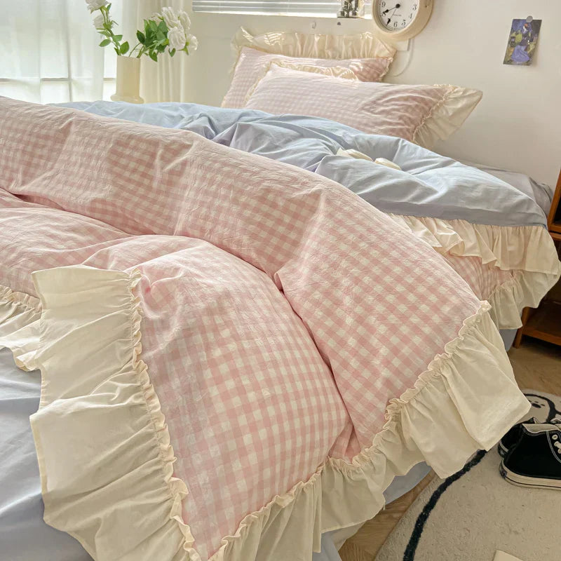 طقم مفروشات سرير قطني بتصميم كوري على طراز الأميرة من DecorBites™ مع كشكشة ودانتيل