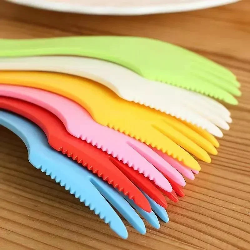 مجموعة شوك وملاعق بلاستيكية 3 في 1 للأطفال من DecorBites™ للسفر والتخييم والنزهات