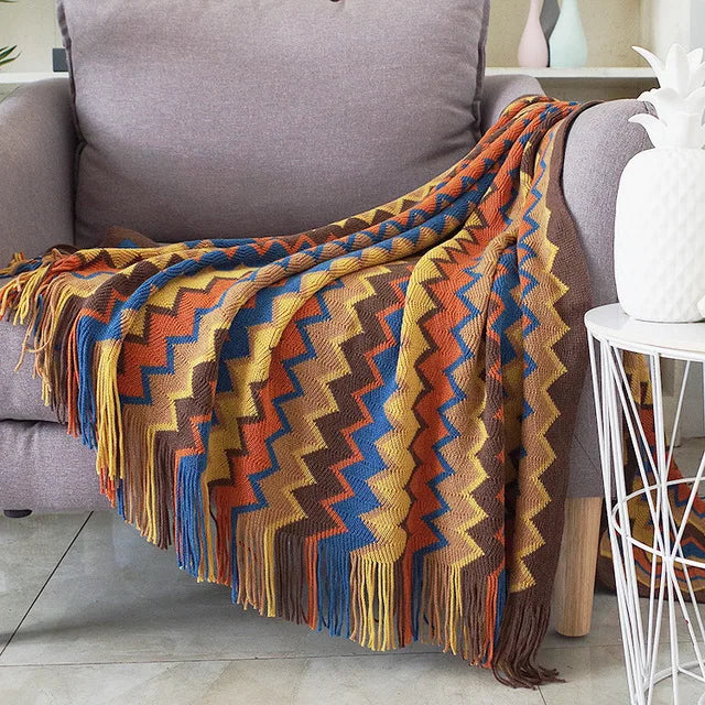 DecorBites™ Houndstooth Throw Blanket