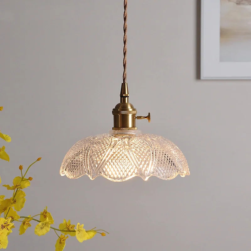DecorBites™ ثريا معلقة من الزجاج الشفاف LED، مصباح نحاسي بتصميم نورديك لغرفة الطعام والمطبخ