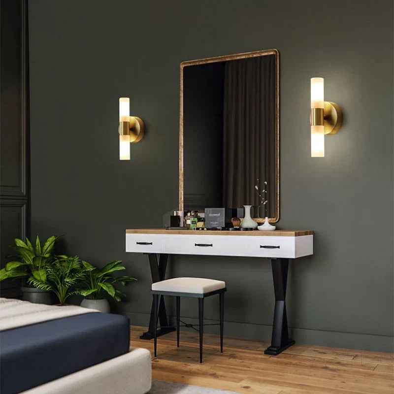 مصباح حائط من الأكريليك النحاسي الذهبي من DecorBites™‎ مع لمبة G9 لإضاءة الحمامات وغرف النوم