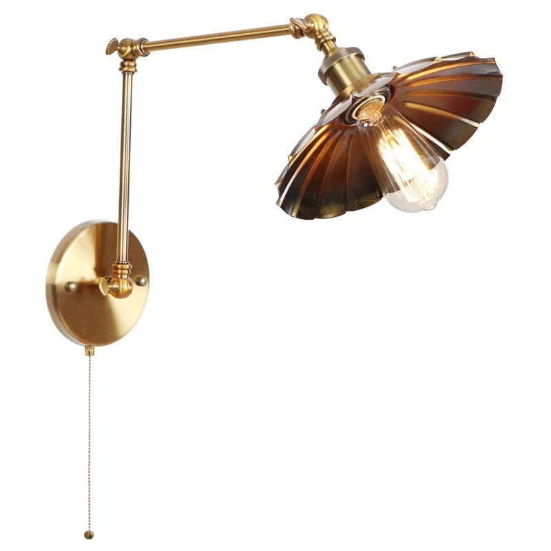 مصباح حائط DecorBites™ Gold Industrial LED مع مفتاح سحب بسلسلة لديكور المنزل