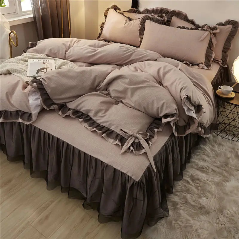 طقم غطاء سرير كوري من DecorBites™ بحواف مكشكشة - طقم فراش سادة ولطيف على البشرة