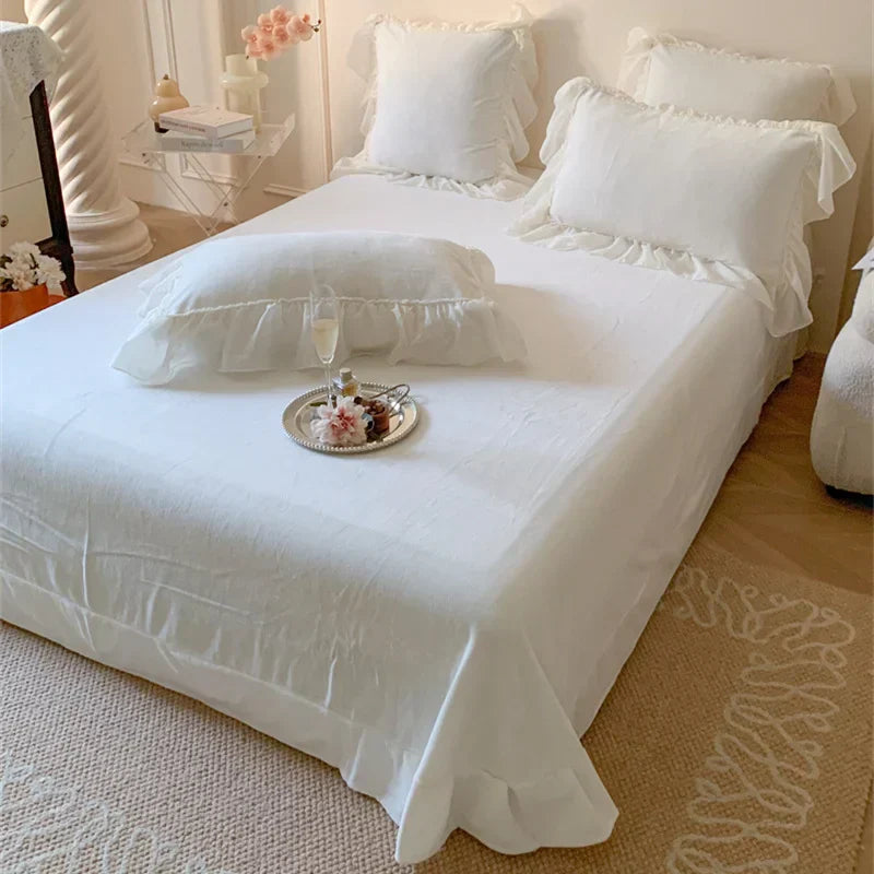 DecorBites™ French Princess Velvet Bedding Set, Queen Size with Lace Ruffles