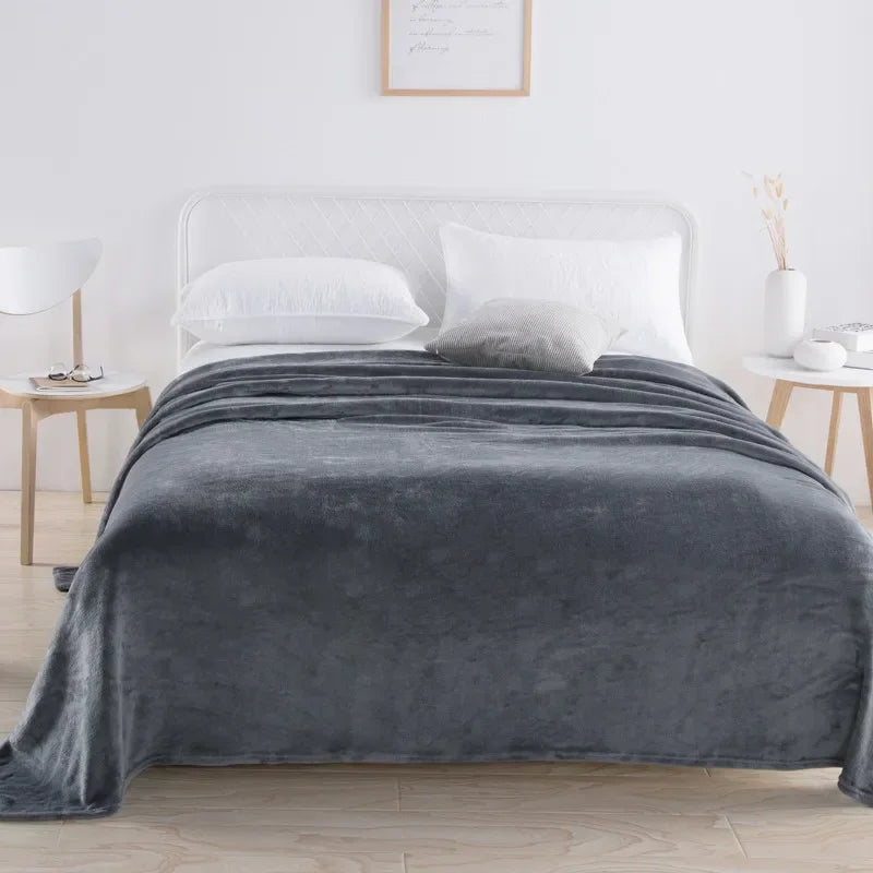 DecorBites™ Coral Fleece Flannel Flower Printed Blanket for Single/Queen/King Beds