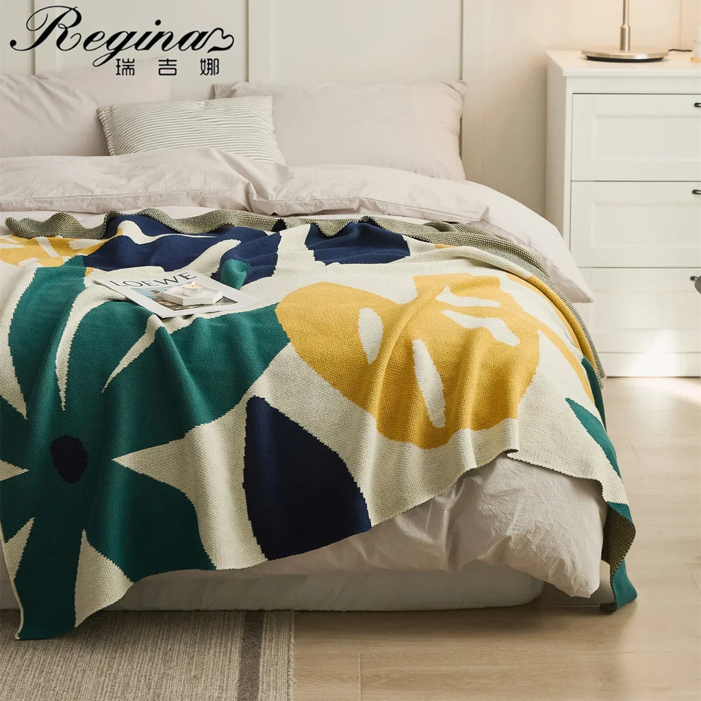 بطانية جاكار محبوكة بتصميم أوراق الشجر من DecorBites™ - بطانية قطنية ناعمة ودافئة لغرفة المعيشة والأريكة والسرير