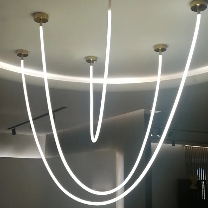 Nordic Linear Metal Pendant Light in Black or Gold