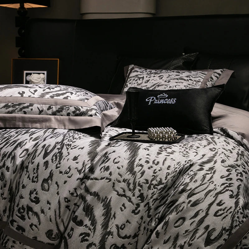 DecorBites™ 1000TC Egyptian Cotton Zebra Print Bedding Set with Duvet Cover, Sheet, Pillowcases