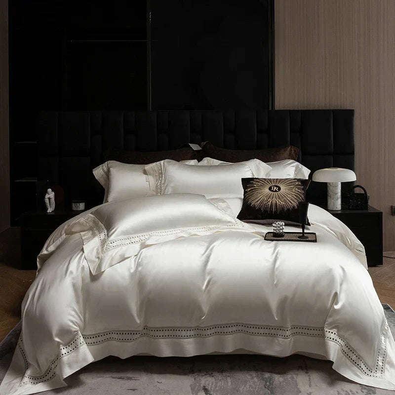 DecorBites™ 1000TC Egyptian Cotton Luxury Satin Bedding Set with Wide Hollow Edge