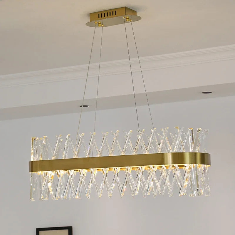ثريا كريستالية ذهبية بإضاءة LED من DecorBites™ لغرفة الطعام والمعيشة