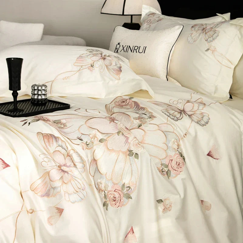 طقم مفروشات DecorBites™ Luxe Butterfly Flowers Embroidery عدد 800 خيط غطاء لحاف وملاءات ووسائد من القطن المصري