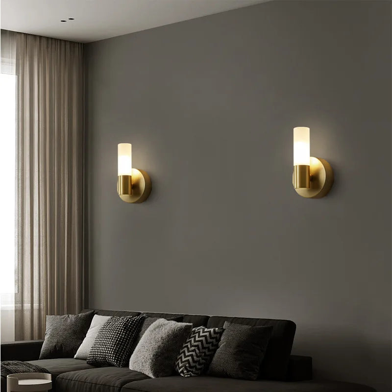 مصباح حائط من الأكريليك النحاسي الذهبي من DecorBites™‎ مع لمبة G9 لإضاءة الحمامات وغرف النوم