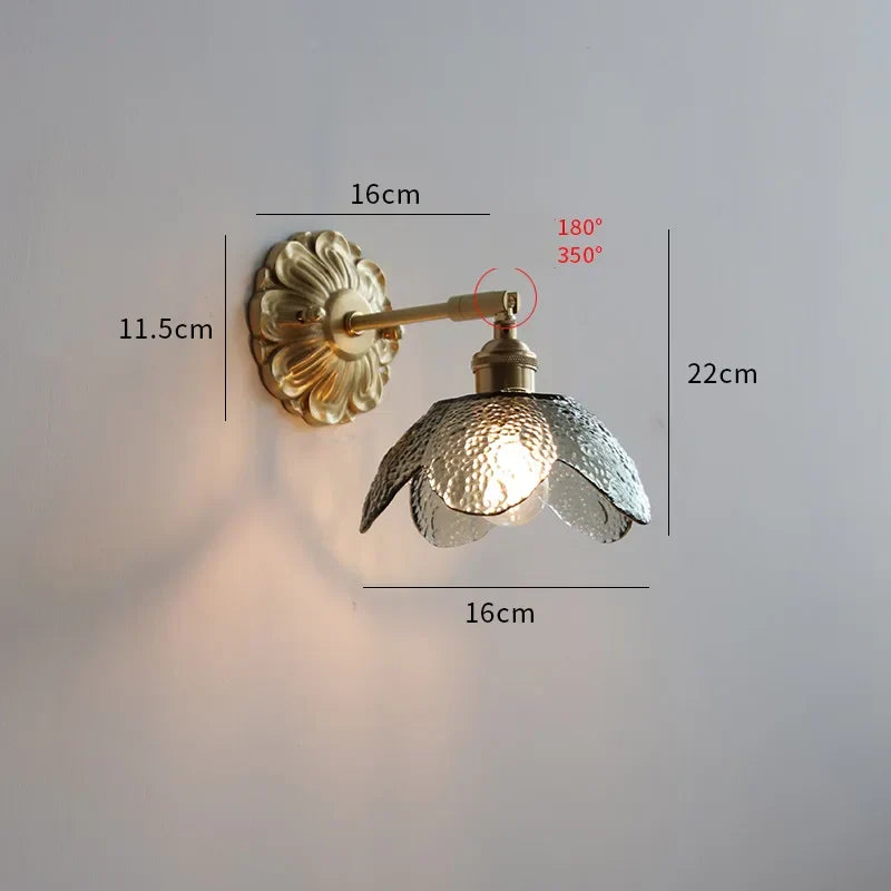 Applique murale LED DecorBites™ en verre vert avec base en cuivre pour chambre et salon