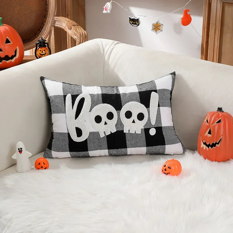 وسادة مطرزة على شكل شبح للهالوين من DecorBites™ لمسند أريكة غرفة المعيشة المريحة