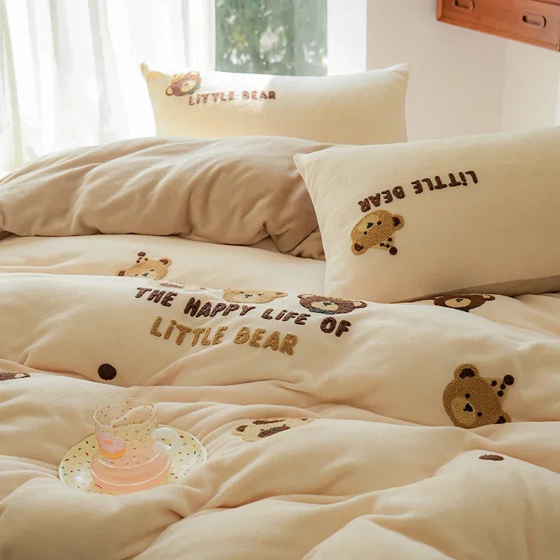 DecorBites™ Embroidered Fleece Winter Bedding Set: Duvet Cover, Sheet, Quilt, Pillowcases