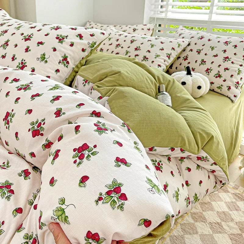 DecorBites™ Cotton Flower Printed Comforter Set: Breathable Double-Layer Yarn, Soft Bedding for Girls