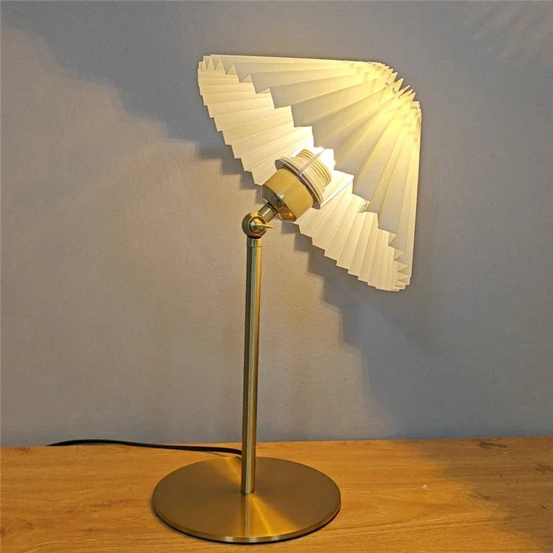 مصباح أرضي LED بزاوية قابلة للتعديل من DecorBites™ - إضاءة عصرية كلاسيكية إسكندنافية لغرفة النوم والدراسة