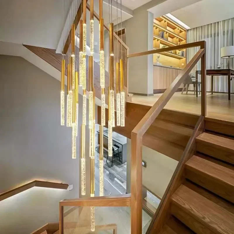 ثريا DecorBites™ الكريستالية بإضاءة LED: إضاءة أنيقة للسلالم وغرفة المعيشة