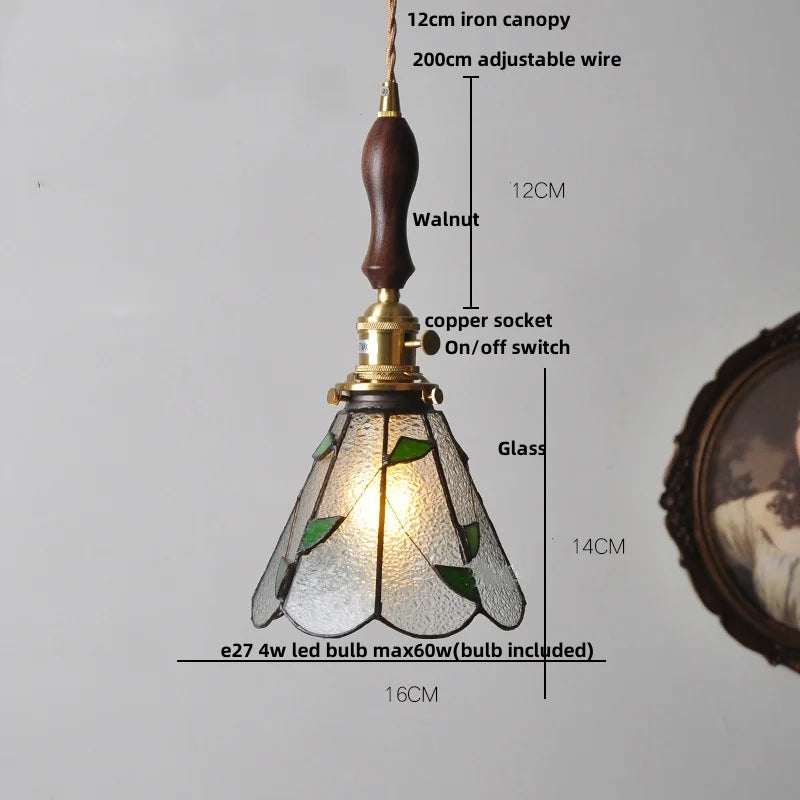 مصباح تعليق LED قابل للتعديل DecorBites™ من الزجاج الكهرماني والخشب الجوزي