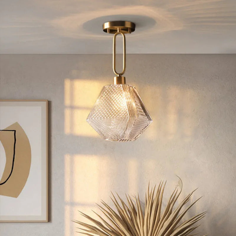 مصباح تعليق زجاجي ماسي من DecorBites™ لديكور غرف المعيشة الحديثة